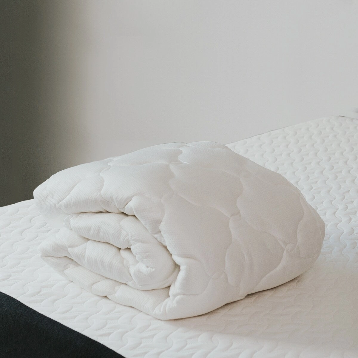 Kotter Home Rayon from Bamboo Mattress Pad with Fitted Skirt