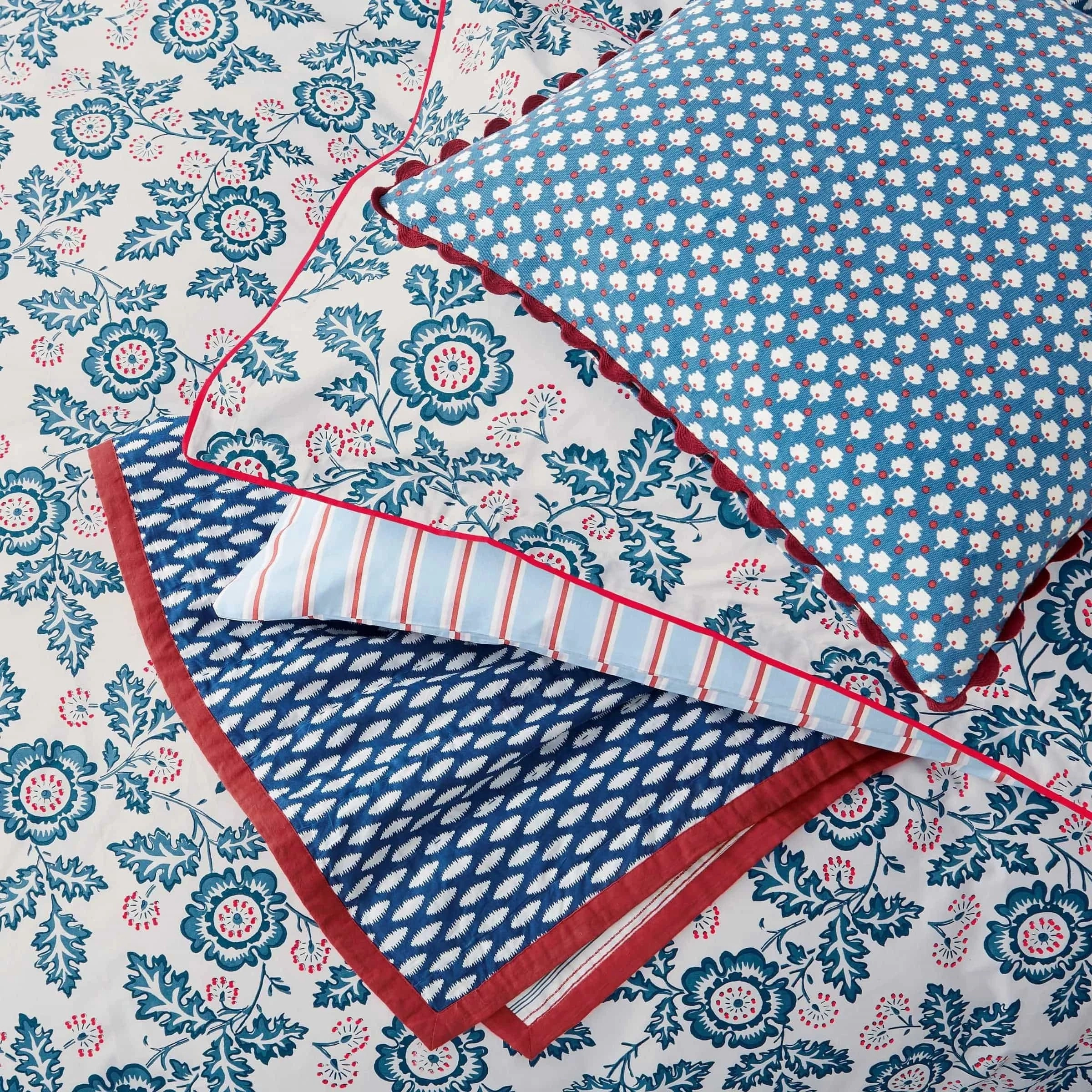 Land & Shore River Double Bedding in Blue/Red