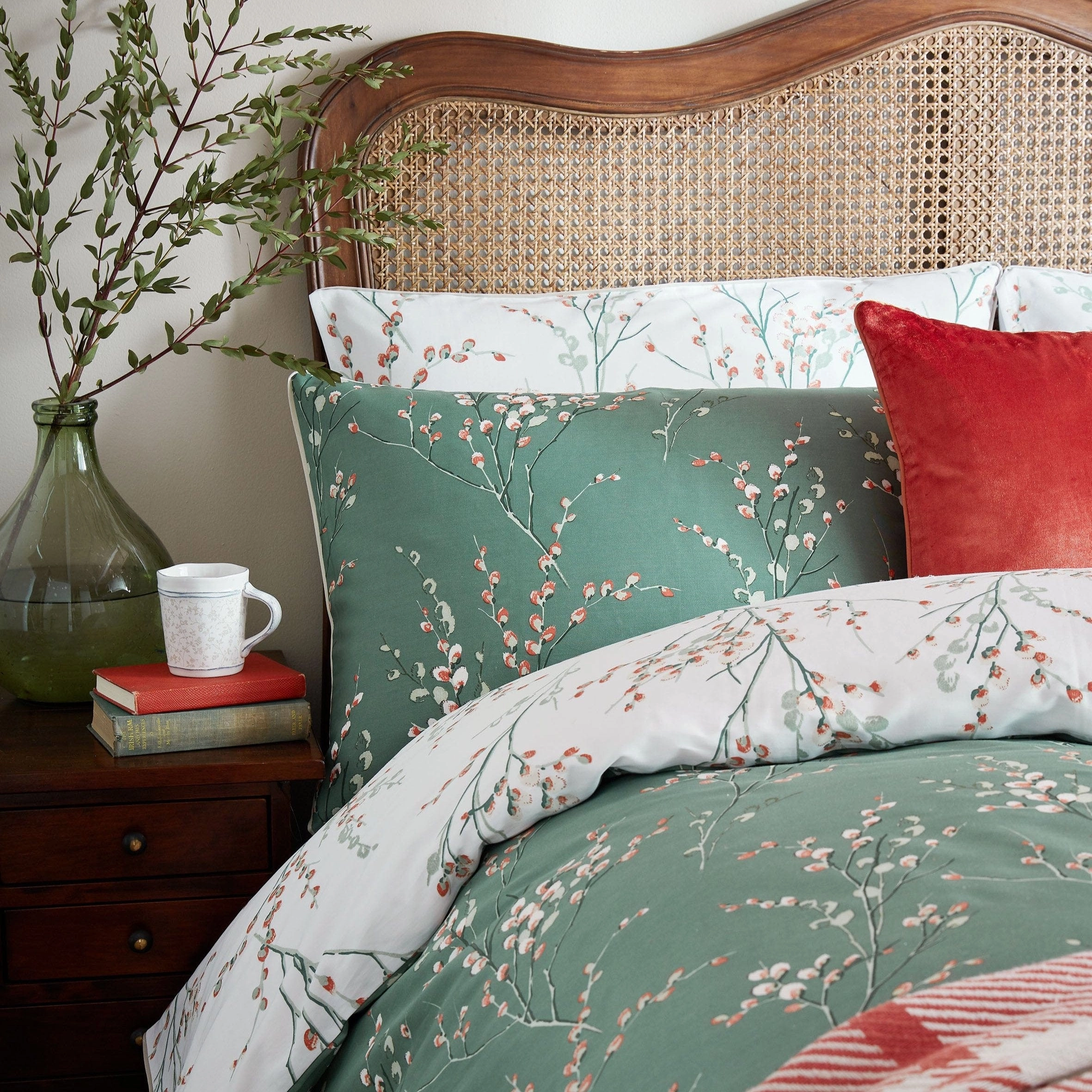 Laura Ashley Pussy Willow Double Duvet Set In Fern Green