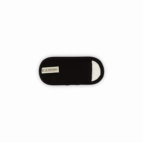Le Creuset Handle Glove In Black Kitchen Accessories,kitchen counter accessories
