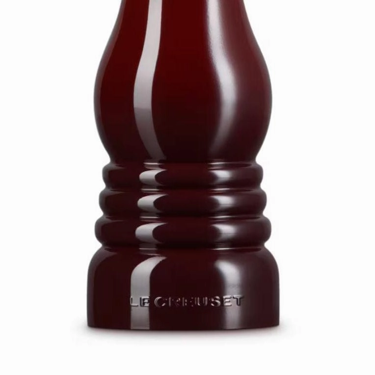 Le Creuset Pepper Mill in Garnet