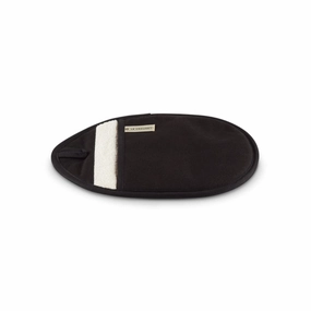 Le Creuset Pot Holder In Black Kitchen Accessories,kitchen counter accessories