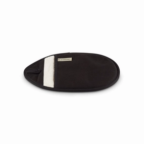 Le Creuset Pot Holder In Black Kitchen,modern kitchen essentials