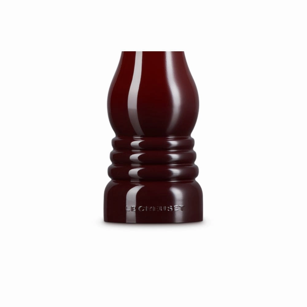 Le Creuset Salt Mill in Garnet