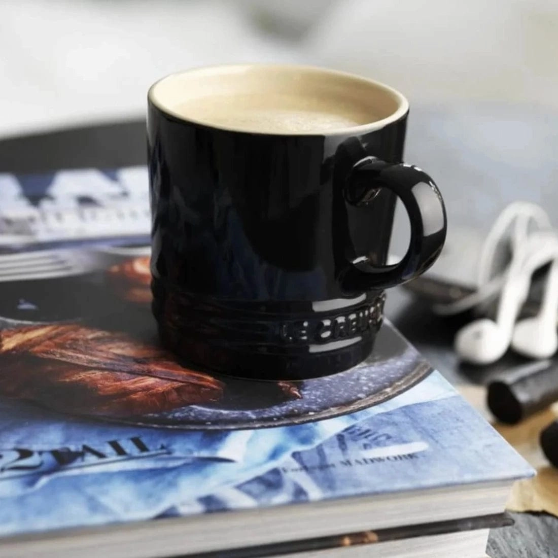 Le Creuset Stoneware Mug 350ml in Black Onyx