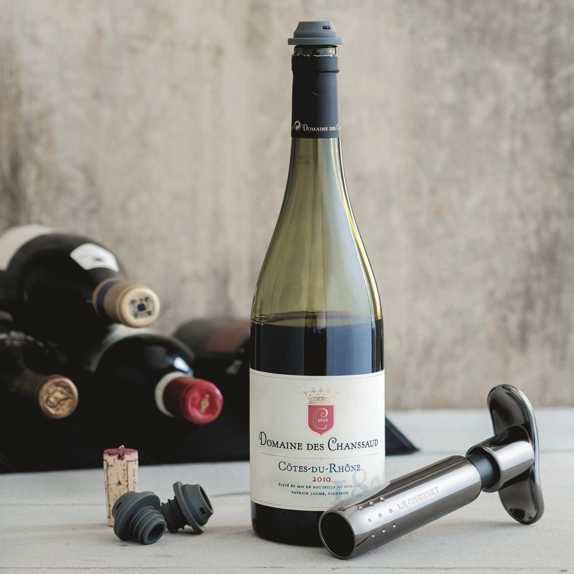 Le Creuset WA137 Wine Pump With 3 Stoppers Black Nickel
