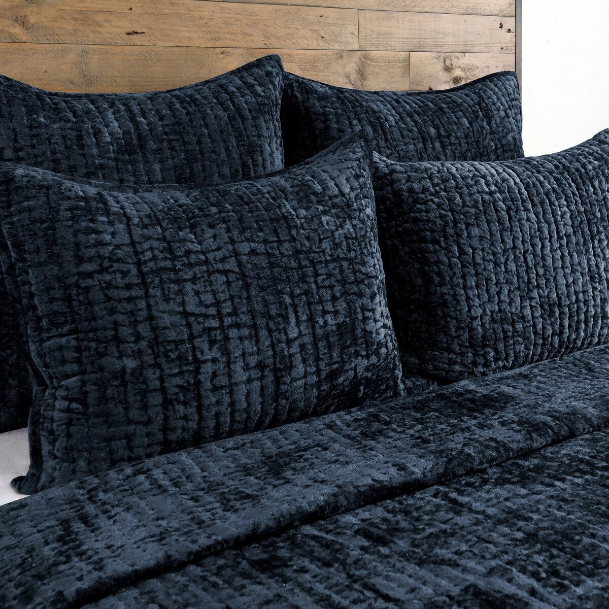 Lipa 20 x 36 Hand Stitched Lumbar King Pillow Sham, Rayon Velvet Ocean Blue