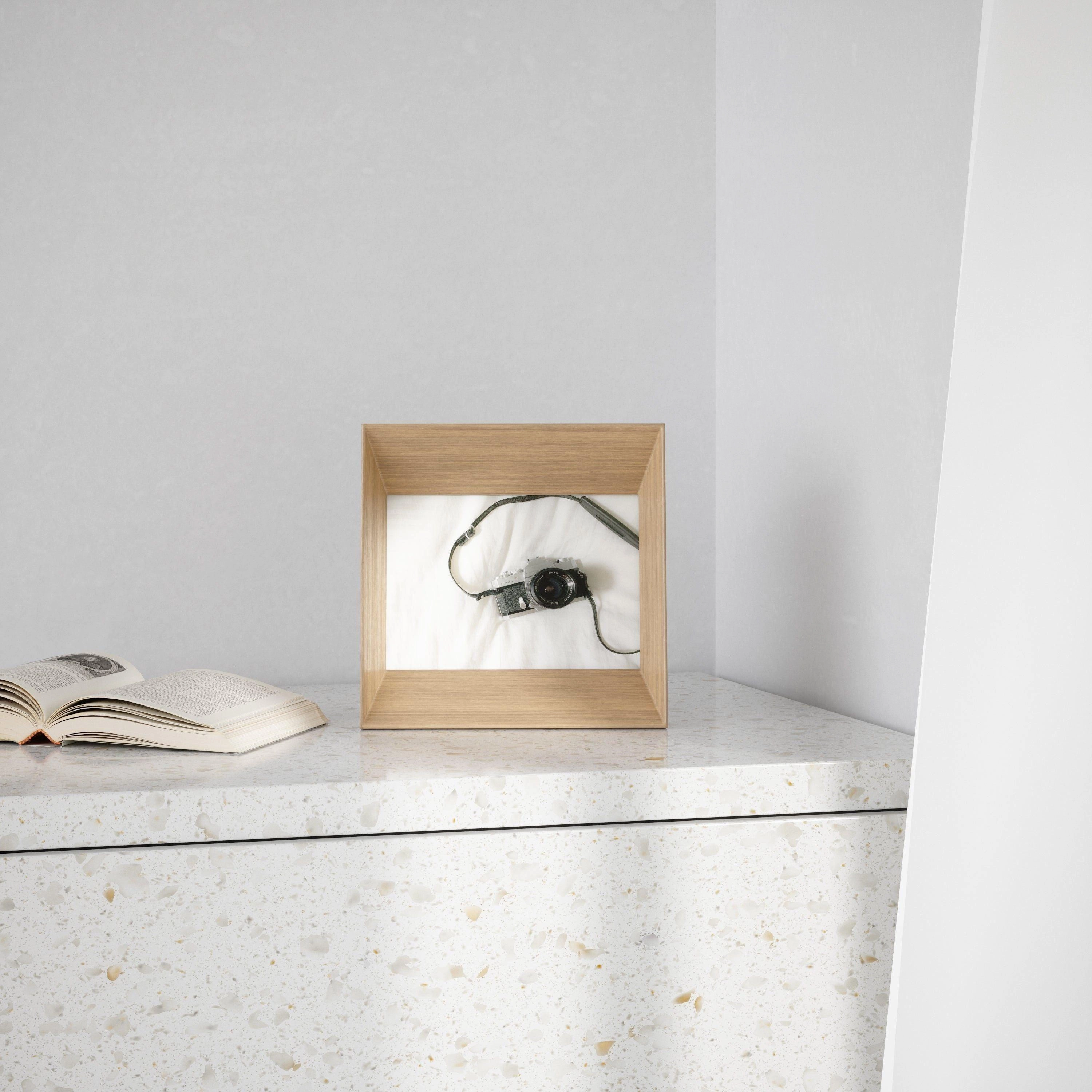 Lookout Picture Frame