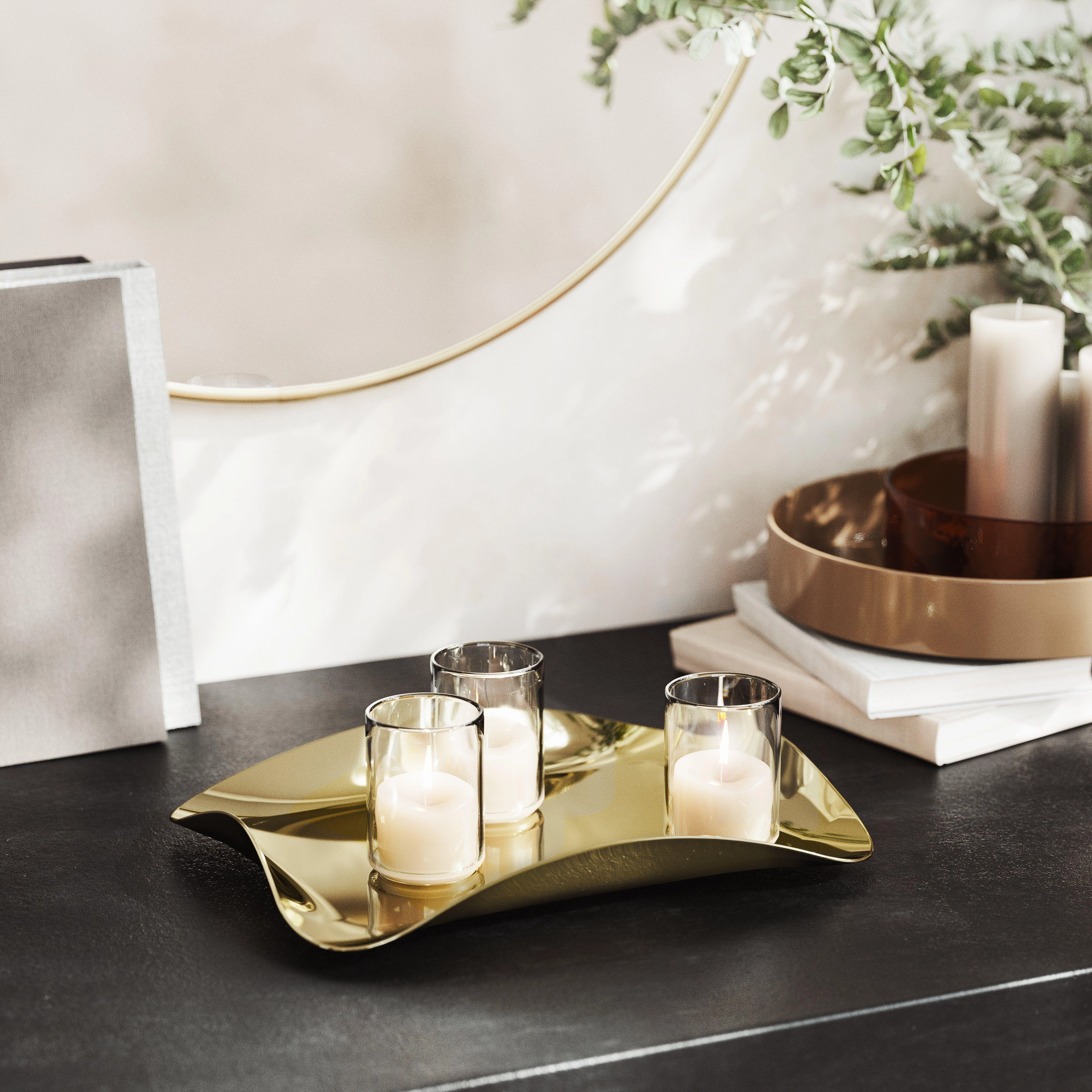 Metallic Wave Tray