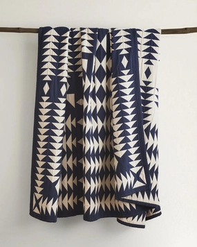 Midnight Nova Matelasse Coverlet bookcase, standing shelf