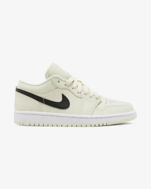 NIKE AIR JORDAN1 LOW COCONUT MILK WMNS (NEW)