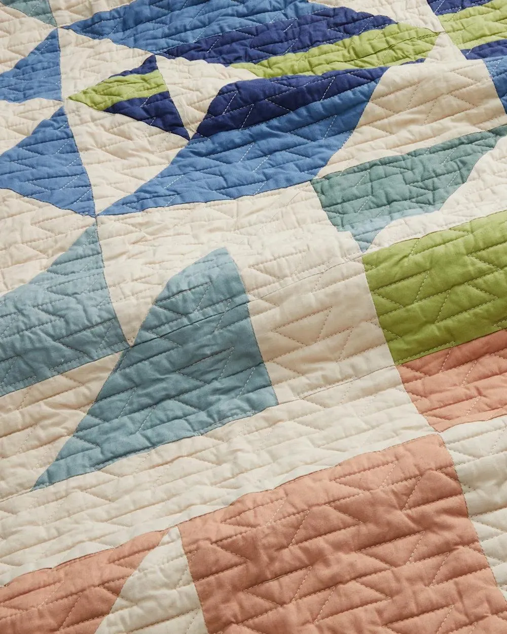 Opal Springs Pieced Quilt Set