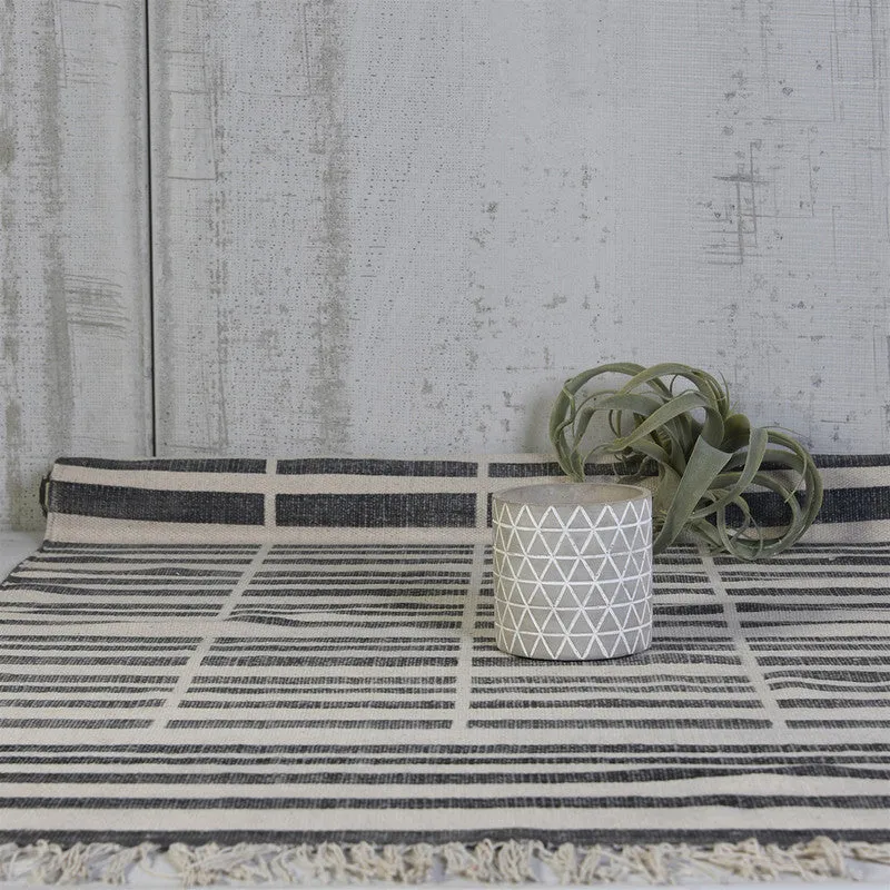 Paso Diamond Cachepot, Cement - Sm