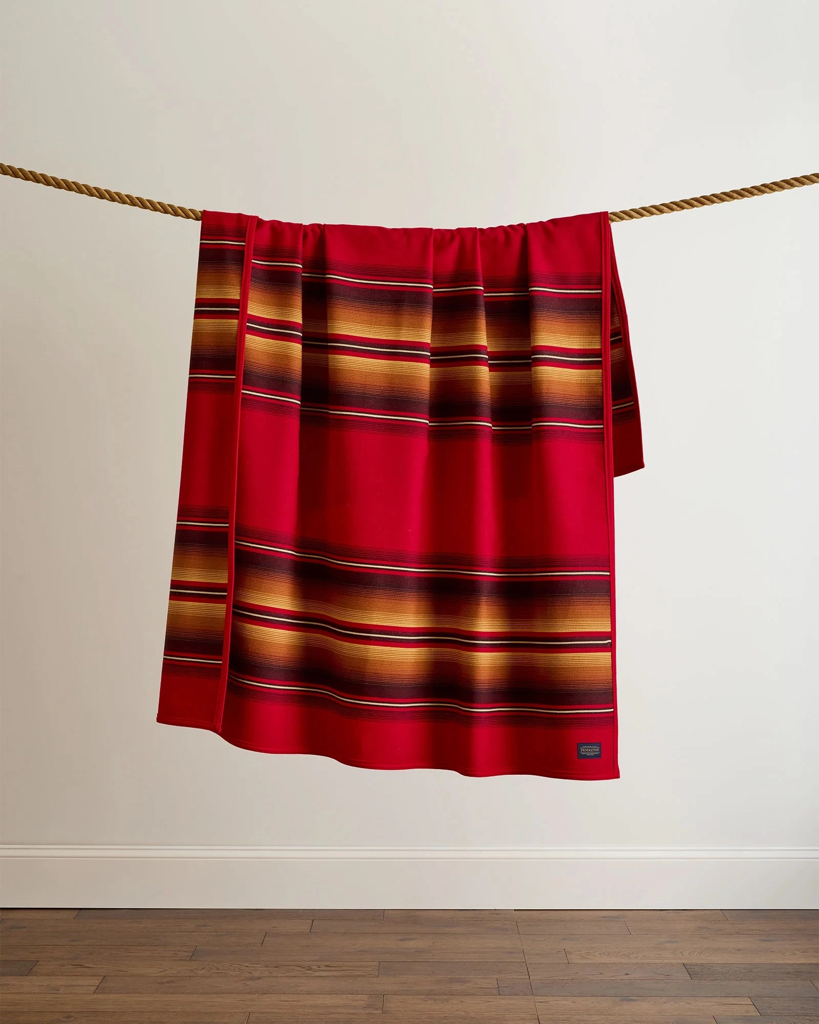 Pendleton Scarlet Serape Twin Robe