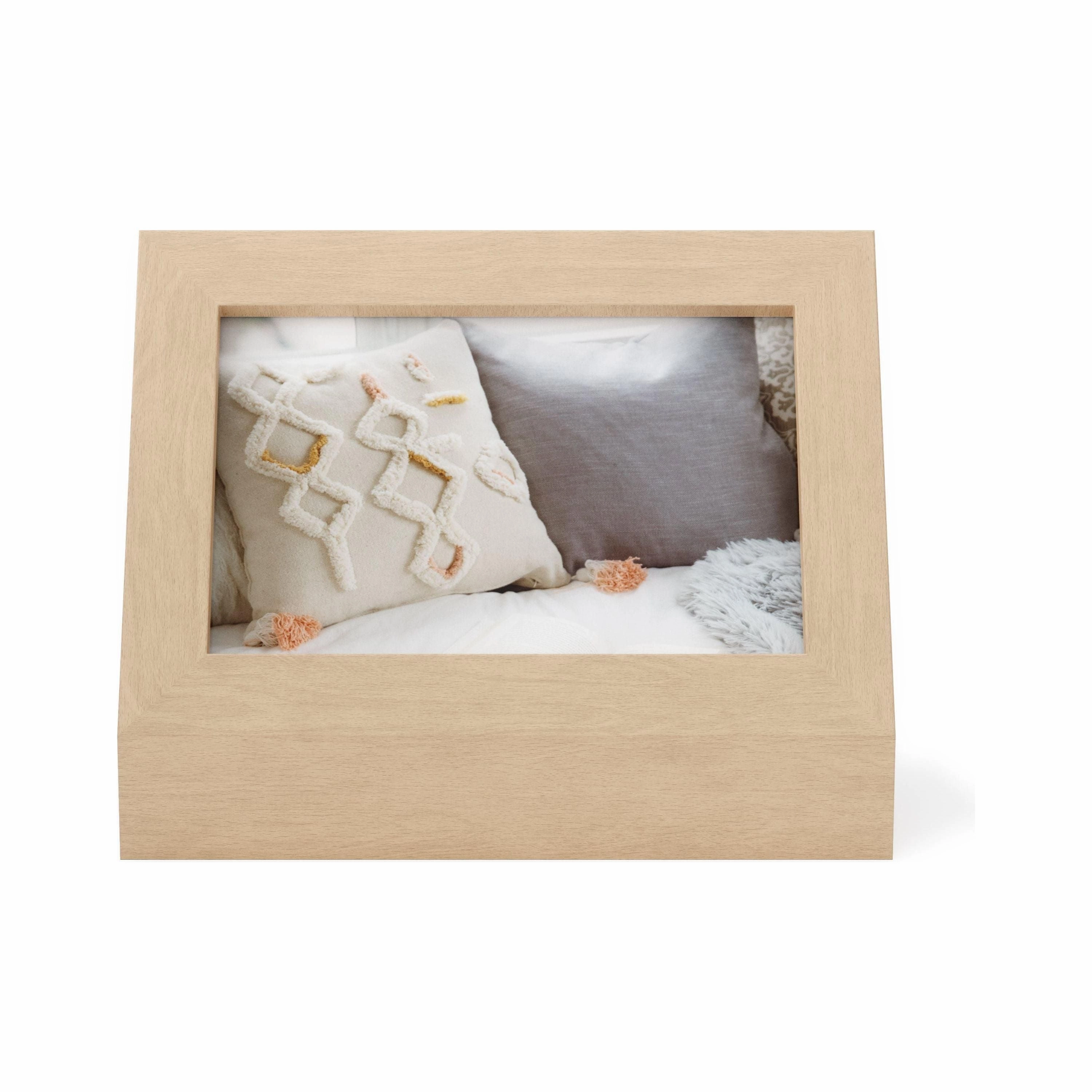 Podium Picture Frame
