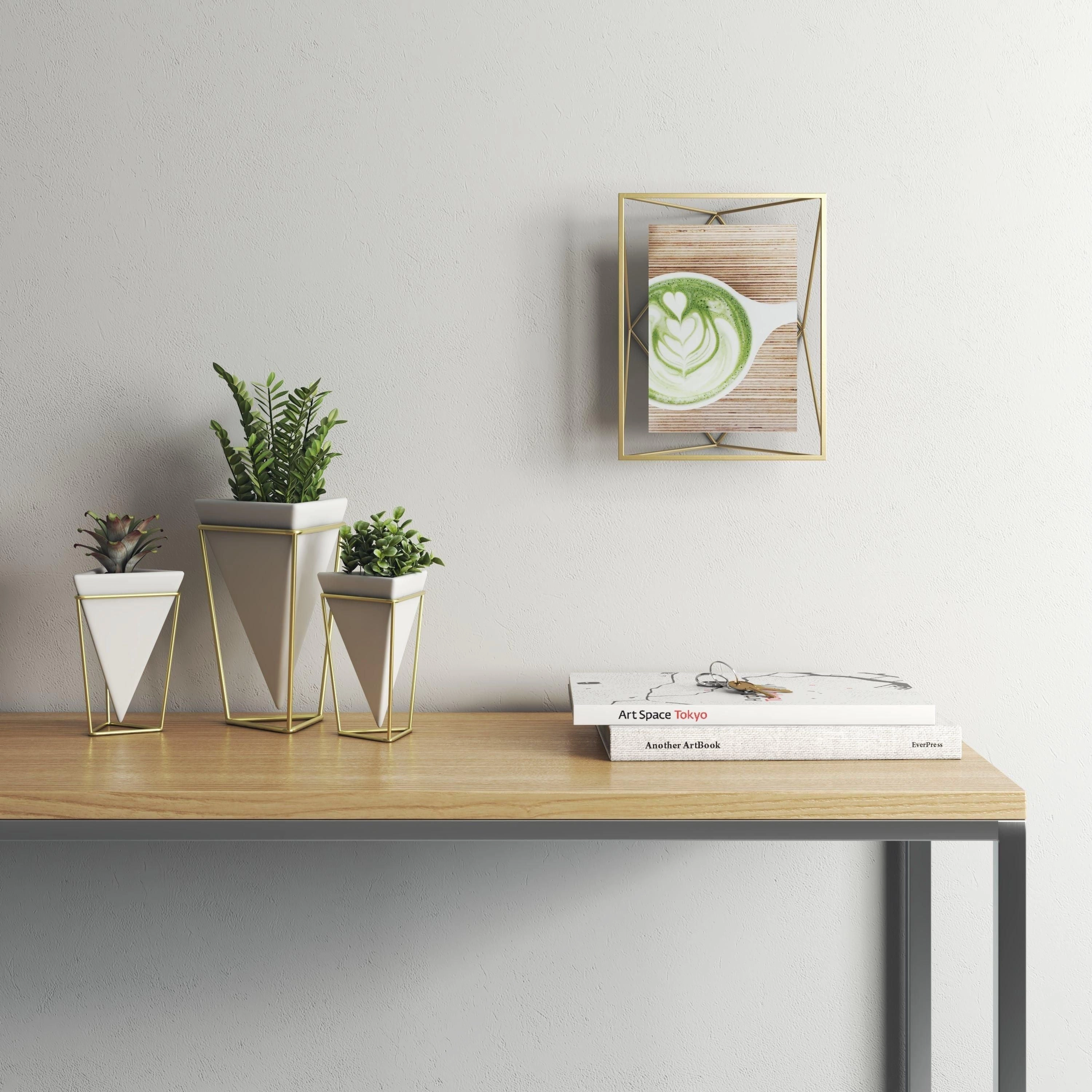 Prisma Picture Frame