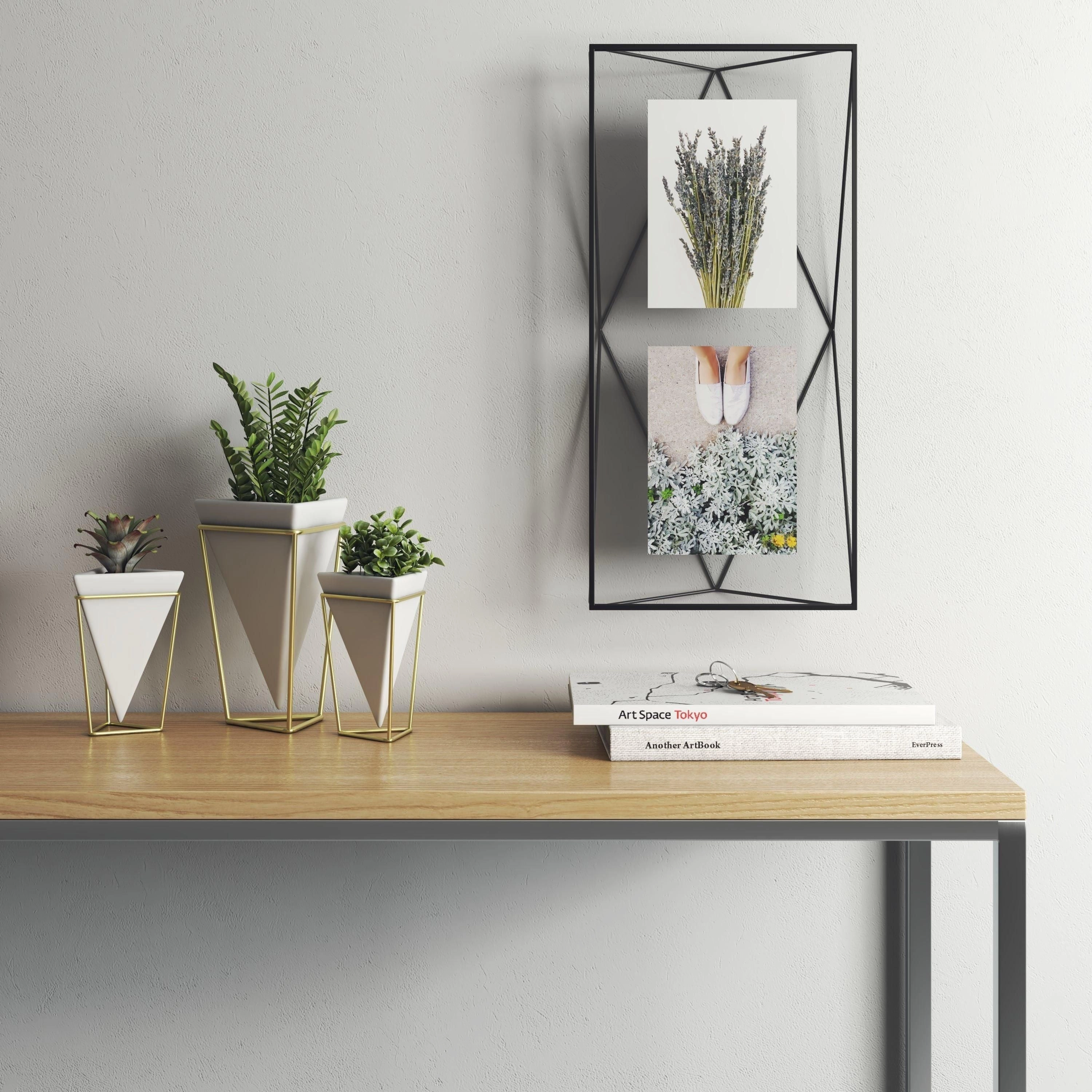 Prisma Picture Frame