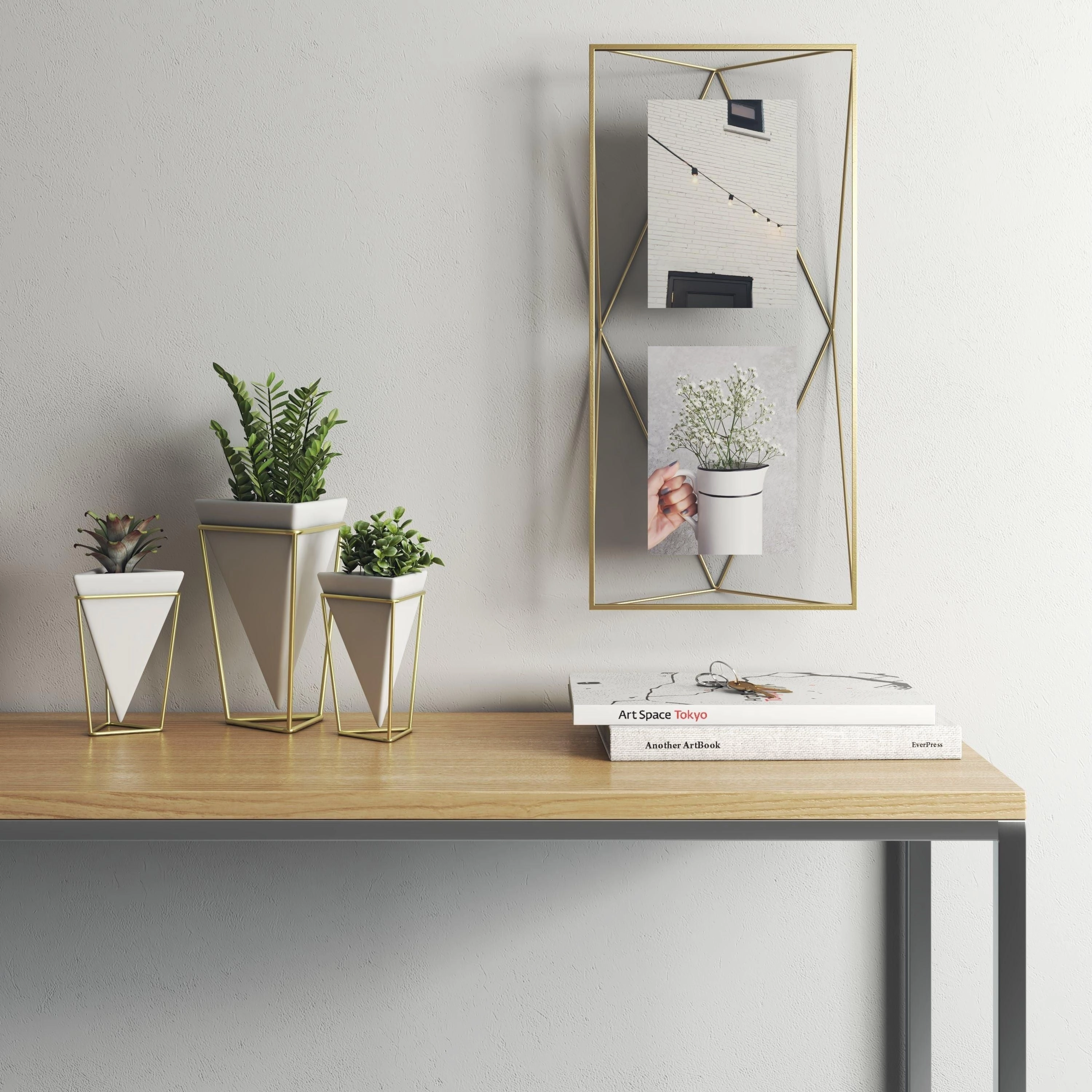 Prisma Picture Frame