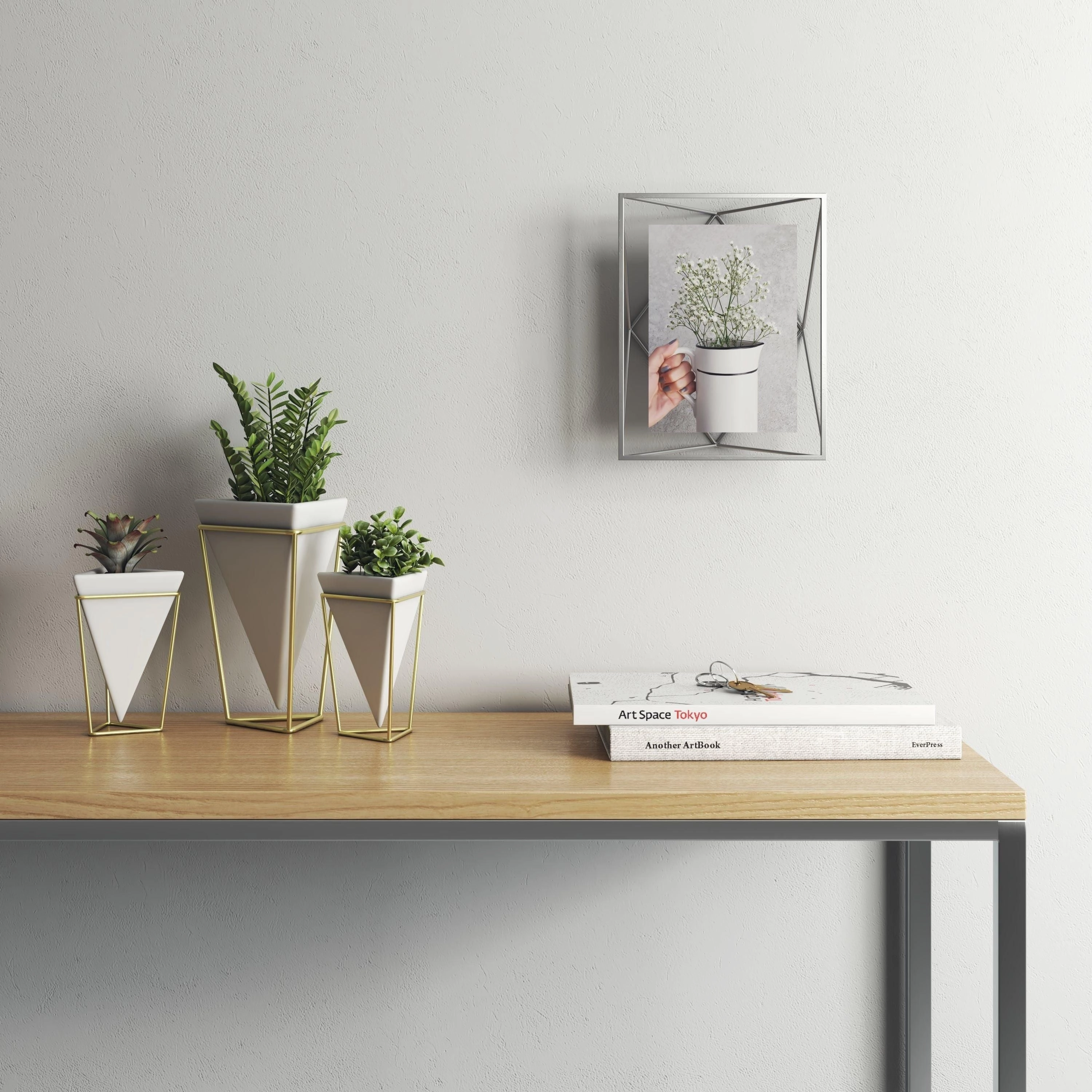 Prisma Picture Frame