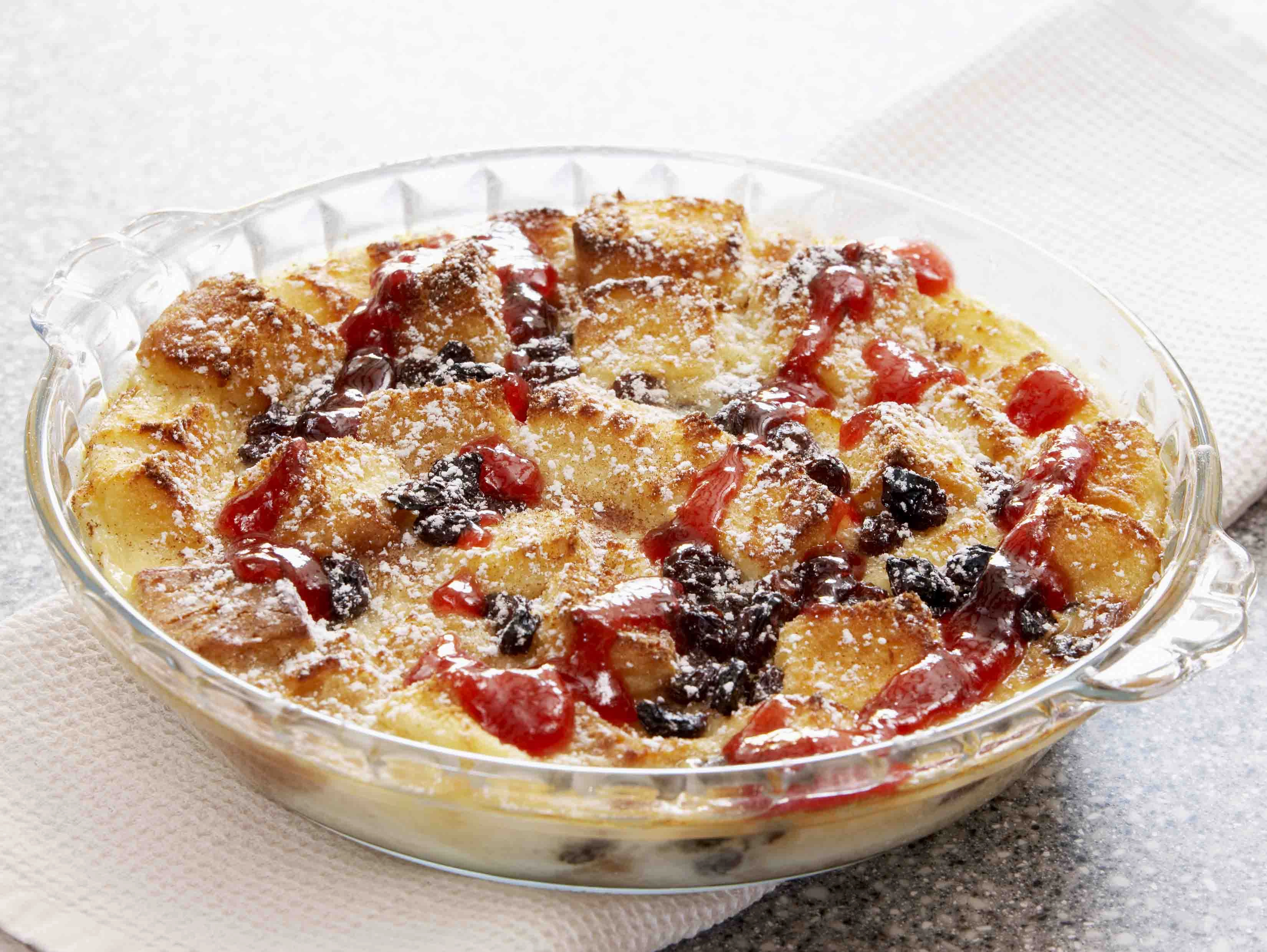Pyrex Cake Dish