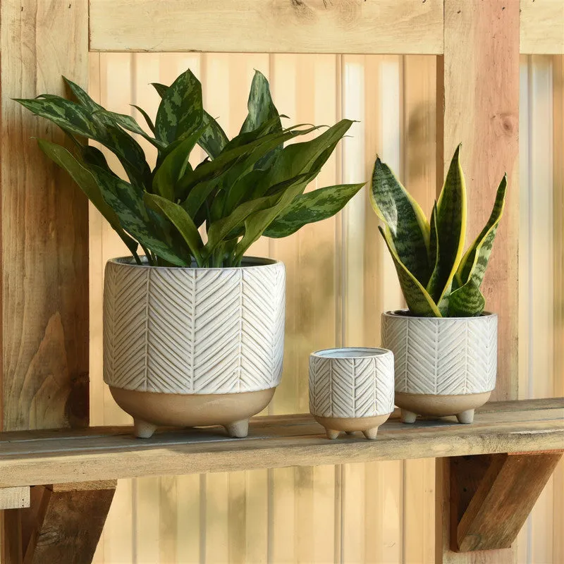 Ramos Chevron Cachepot, Stoneware - 4"