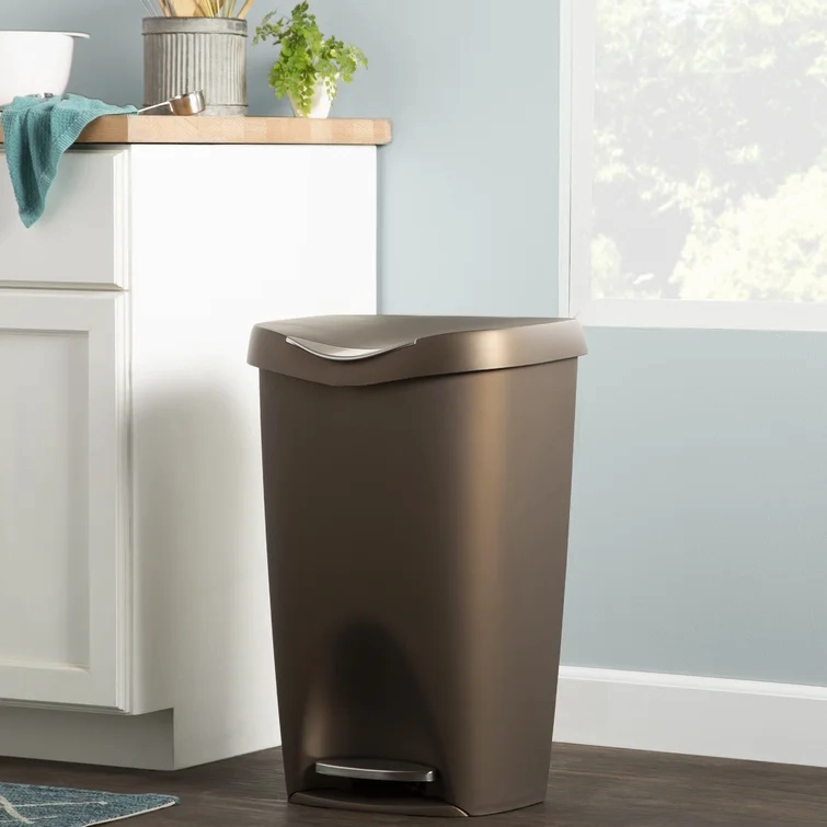Rayle Plastic 13 Gallon Step On Trash Can