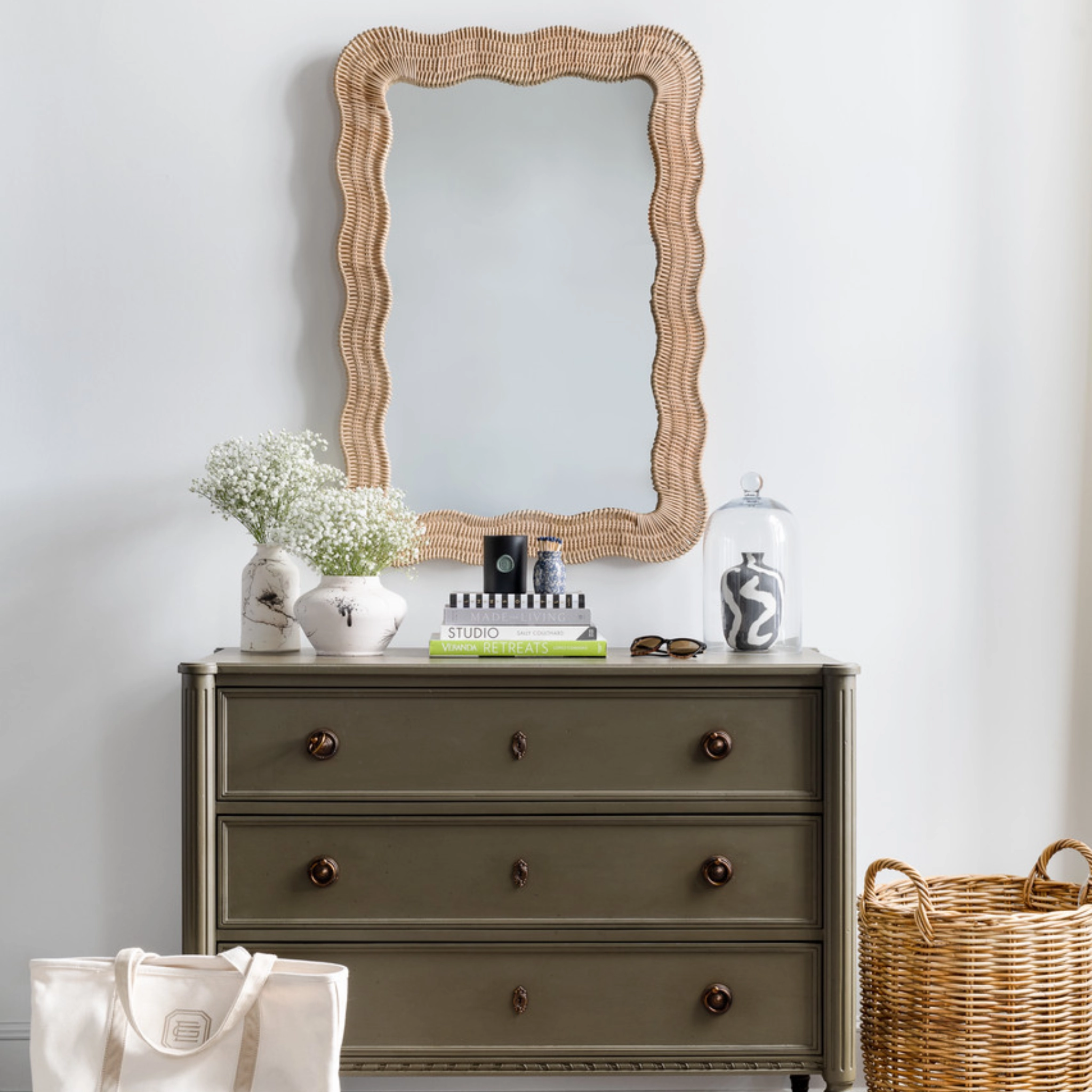 Rectangular Natural Rattan Scalloped Edge Wall Mirror