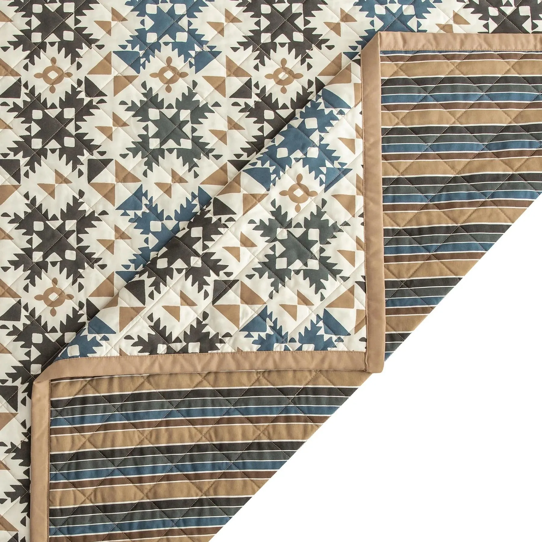 Reversible Stripe Quilt Set