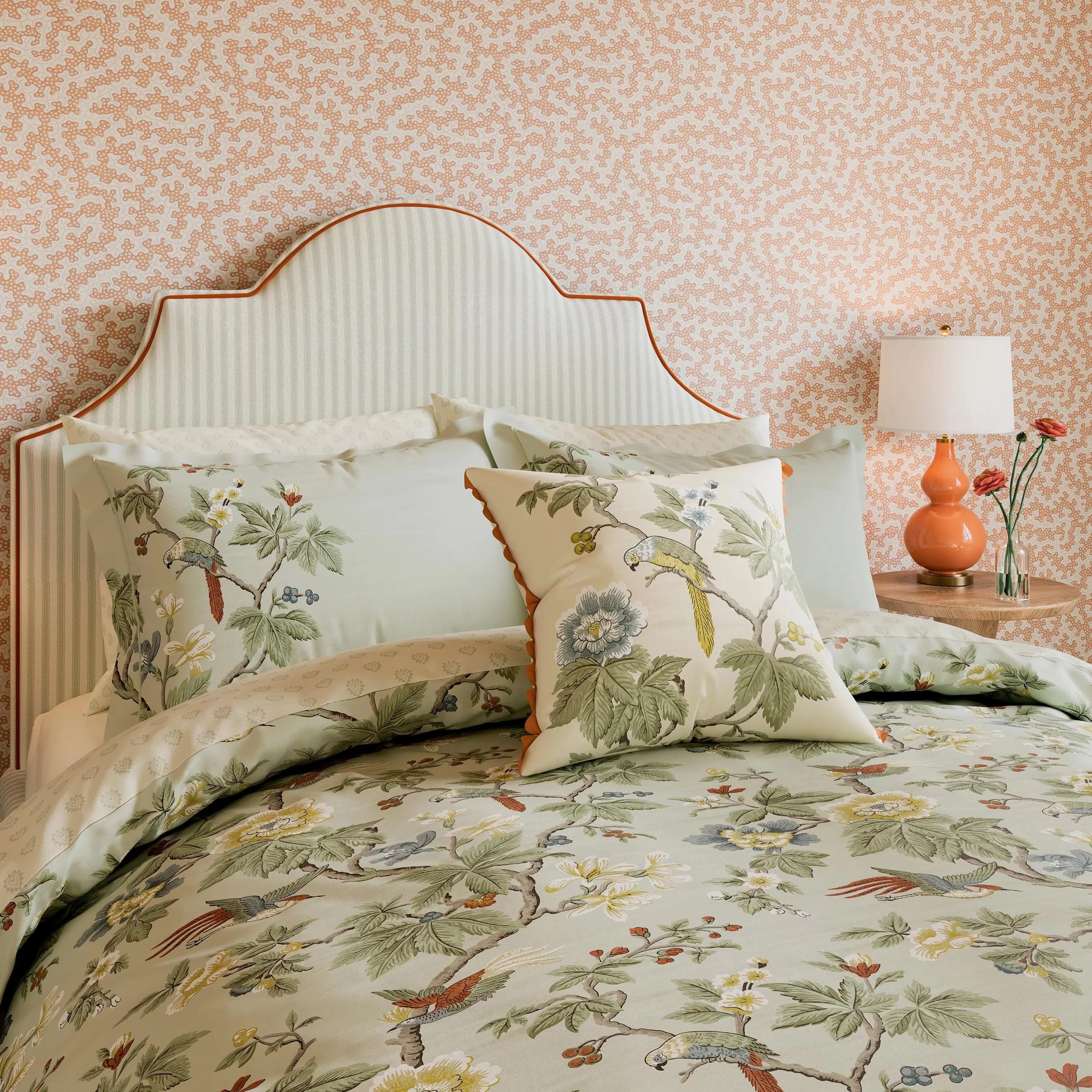 Sanderson x National Trust Lophura Cover Set Size Double English Grey