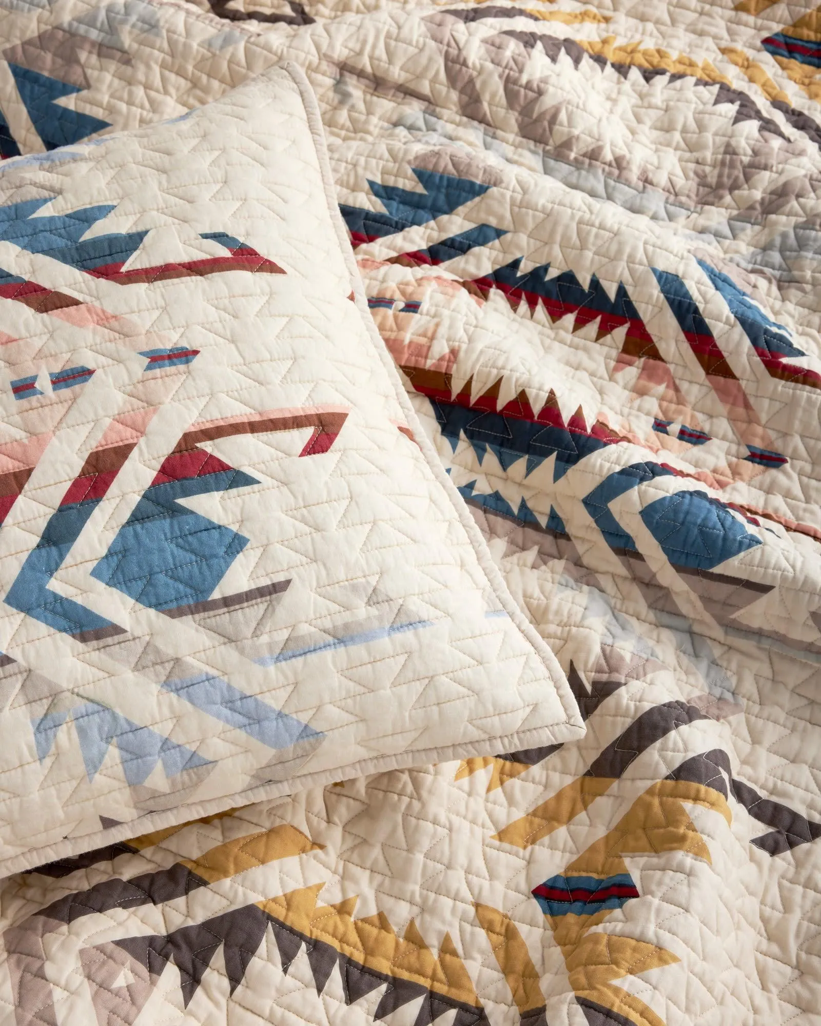 Shifting Dunes Southwest Quilted Bedding