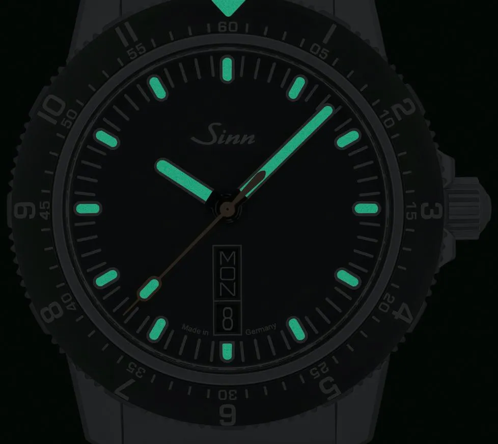 Sinn Watches Sinn 105 St Sa H-Link Bracelet Watch