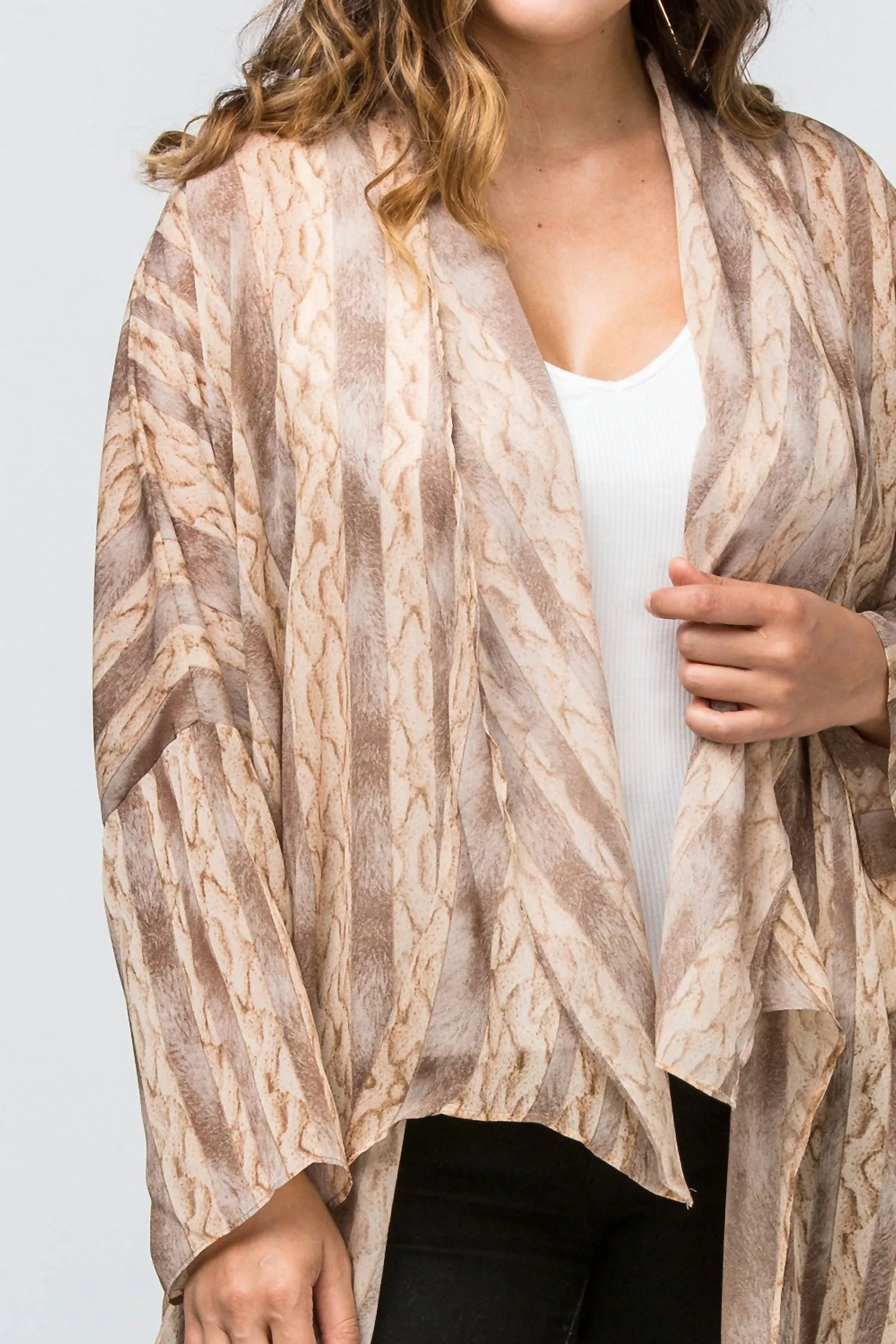 Snake Skin Kimono Duster -Plus In Snake Skin Pattern