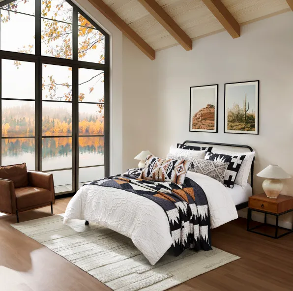 Spider Rock Quilt Set