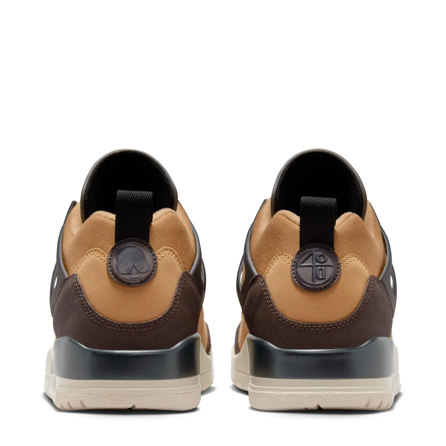 Spizike Low - Mens Shoes_Nike