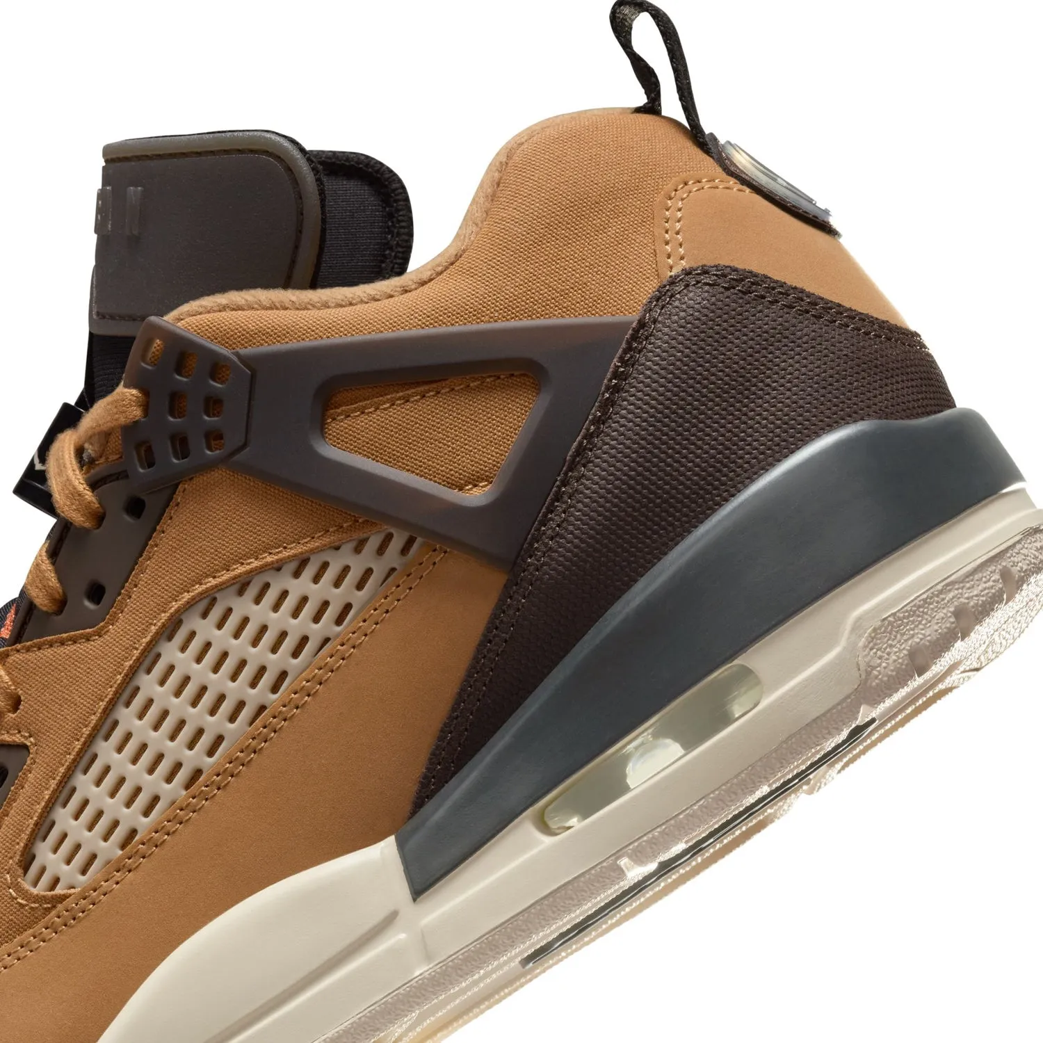 Spizike Low - Mens Shoes_Nike