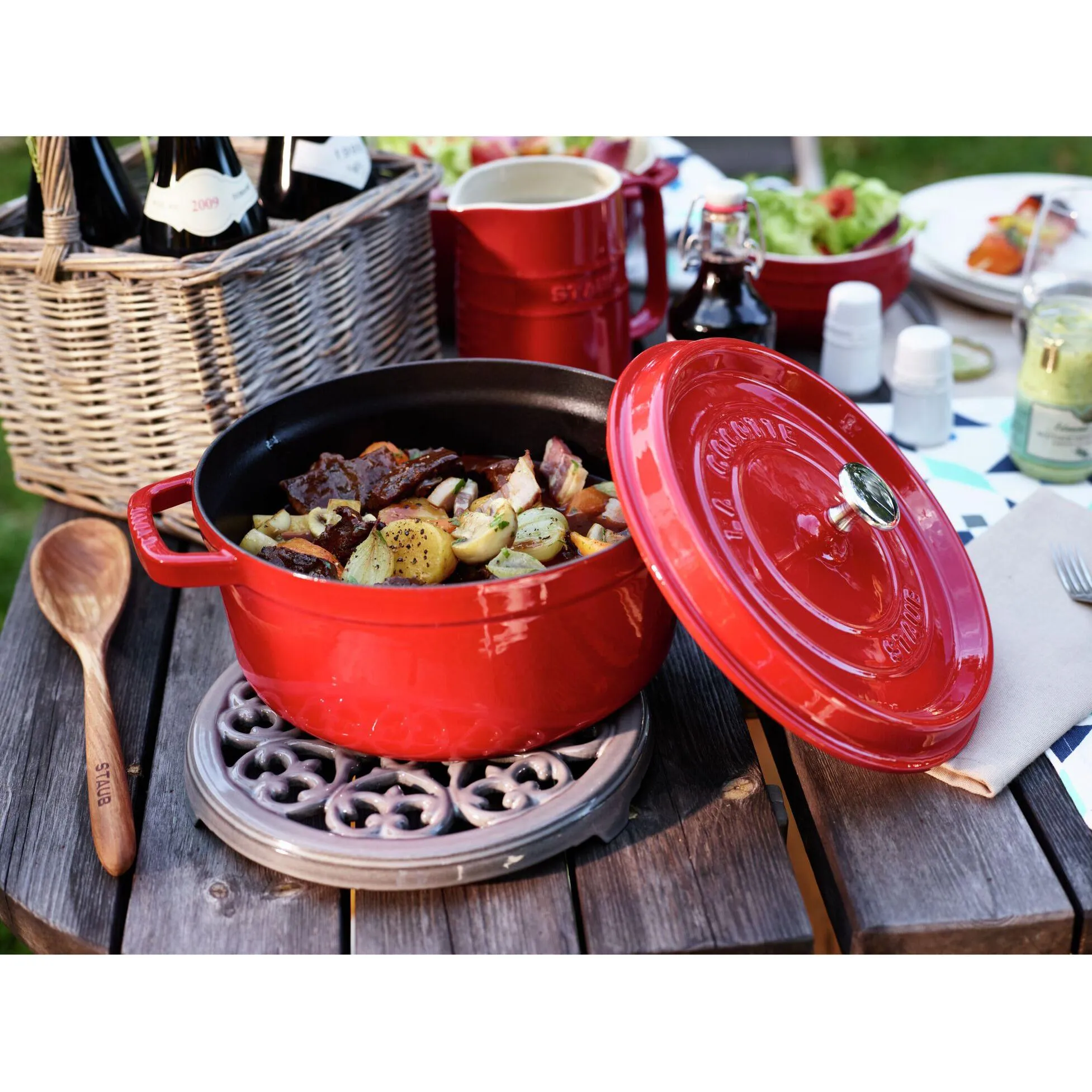 Staub Lily Cast Iron Round Trivet - 23 cm 40509-608
