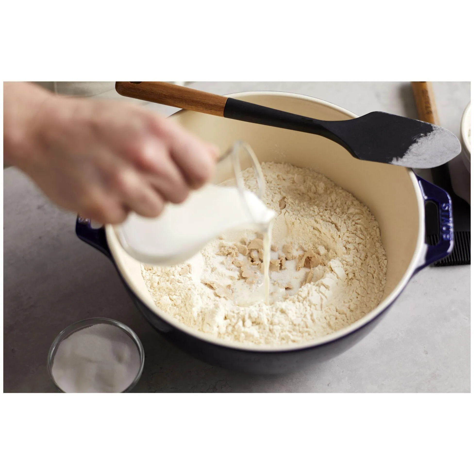 Staub Silicone Pastry Scraper, 30 cm 1003594