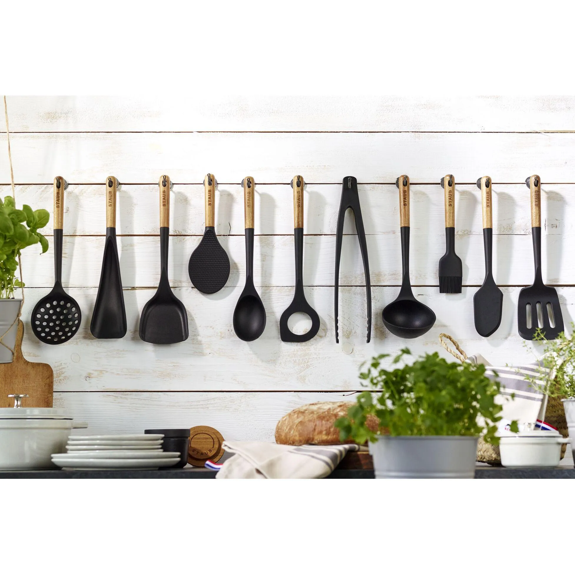 Staub Silicone Serving Spoon, 31 cm 1003595