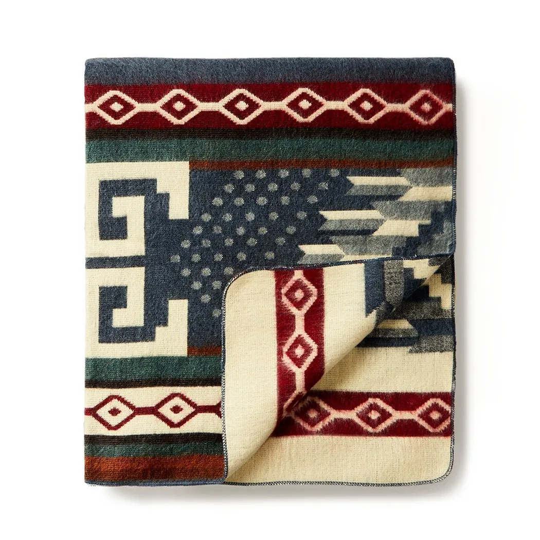 Sumaco Wave Artisan-Crafted Blanket with Southwestern Design