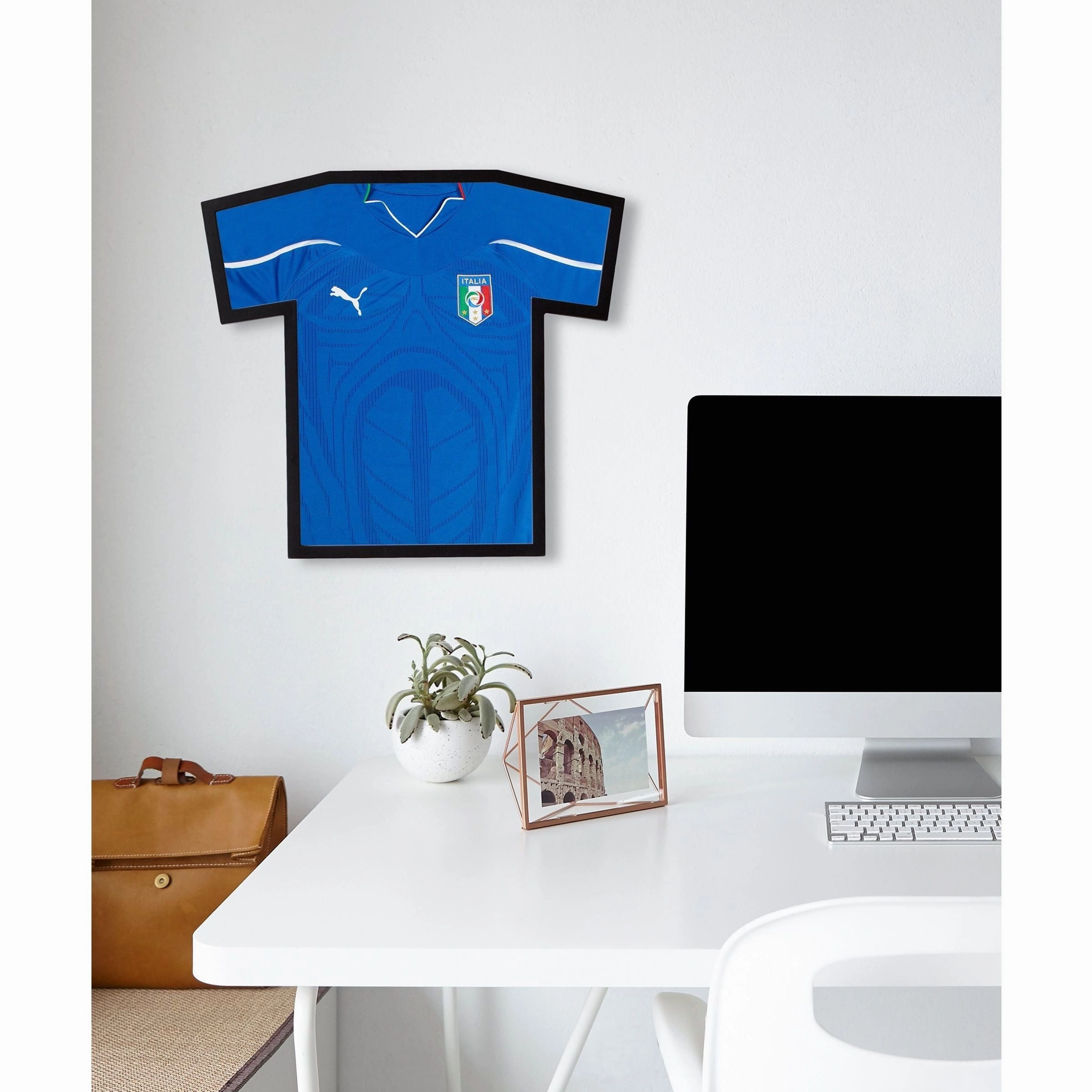 T-Frame T-Shirt Display