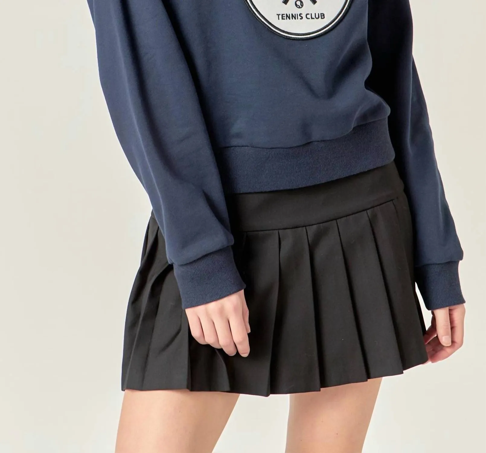 Tennis Velvet Patch Sweatshirt In Navy