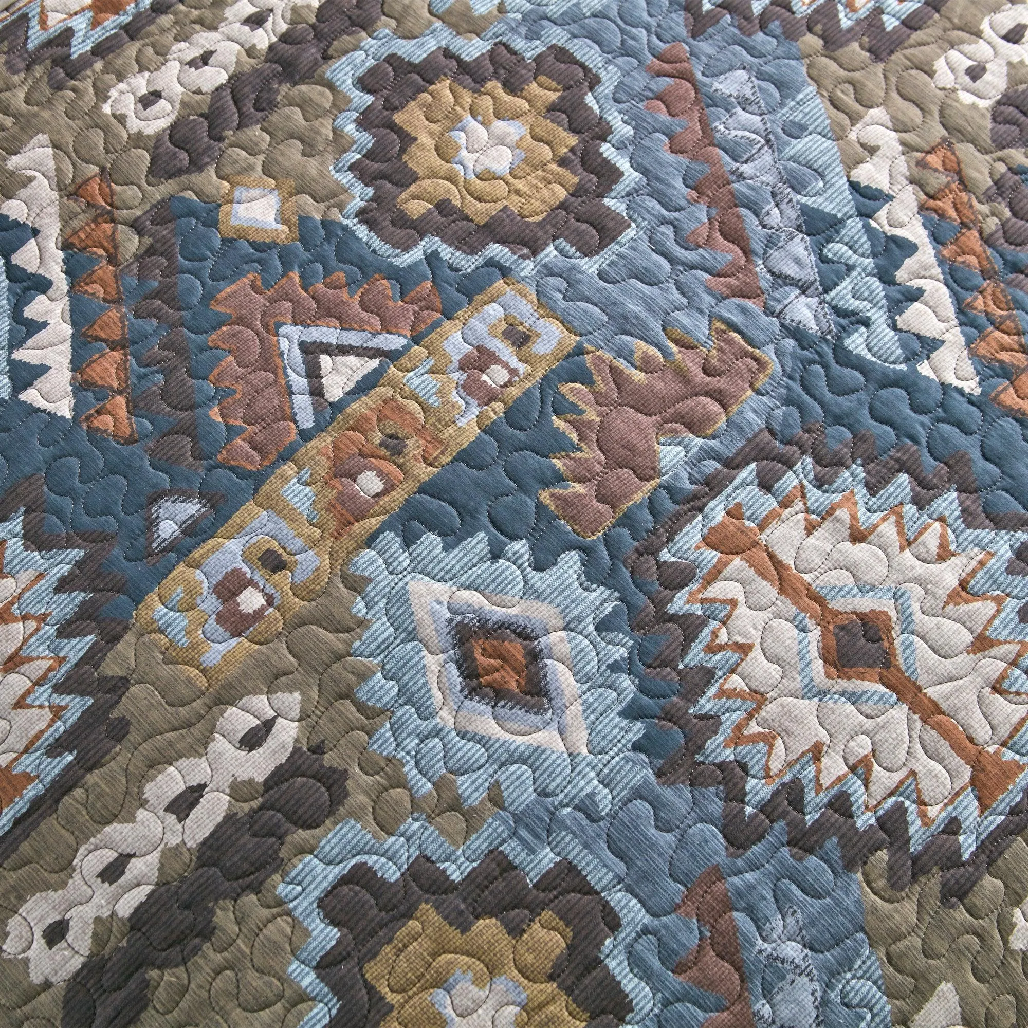 Thar Desert Reversible Quilt Set