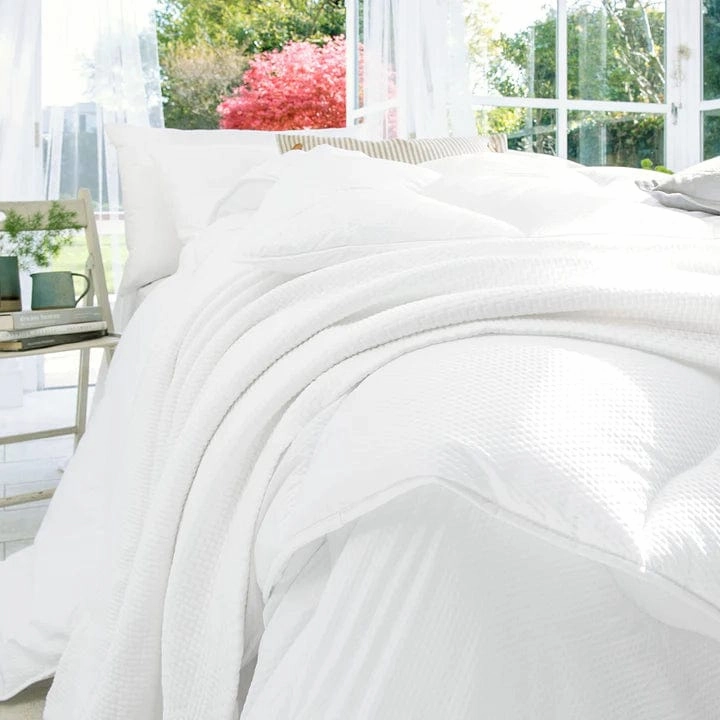 The Fine Bedding Company Breathe 13.5 Tog