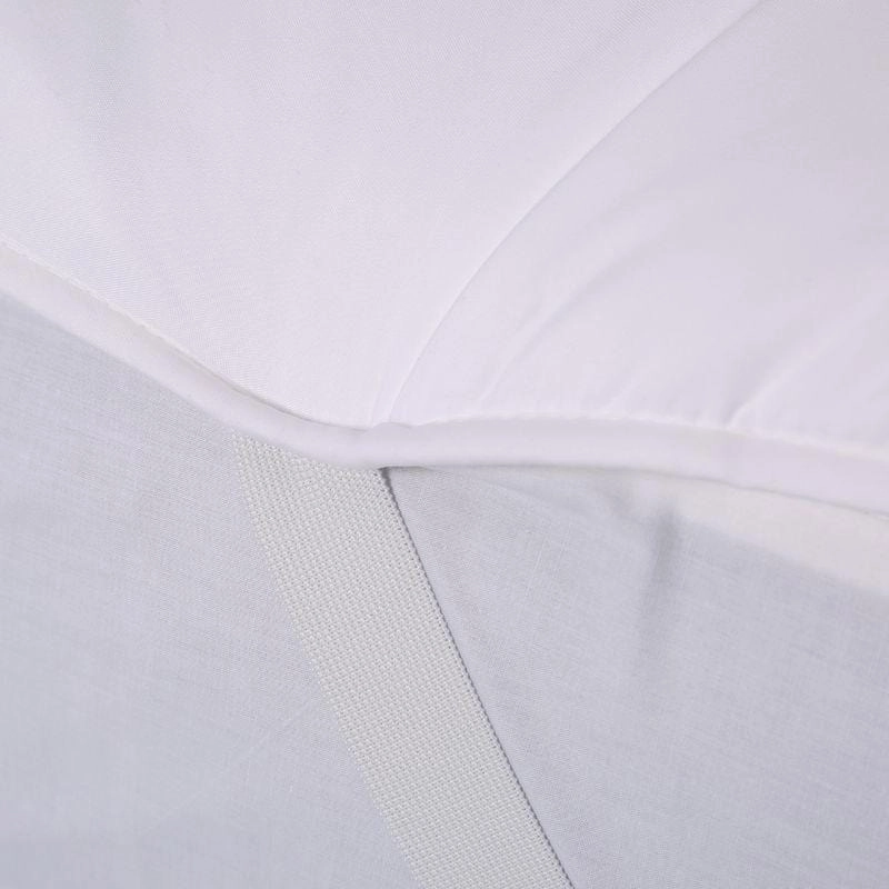 The Fine Bedding Company Spundown Topper