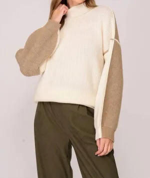 Two Tone Exposed Seam Sweater In Ivory/ Taupe