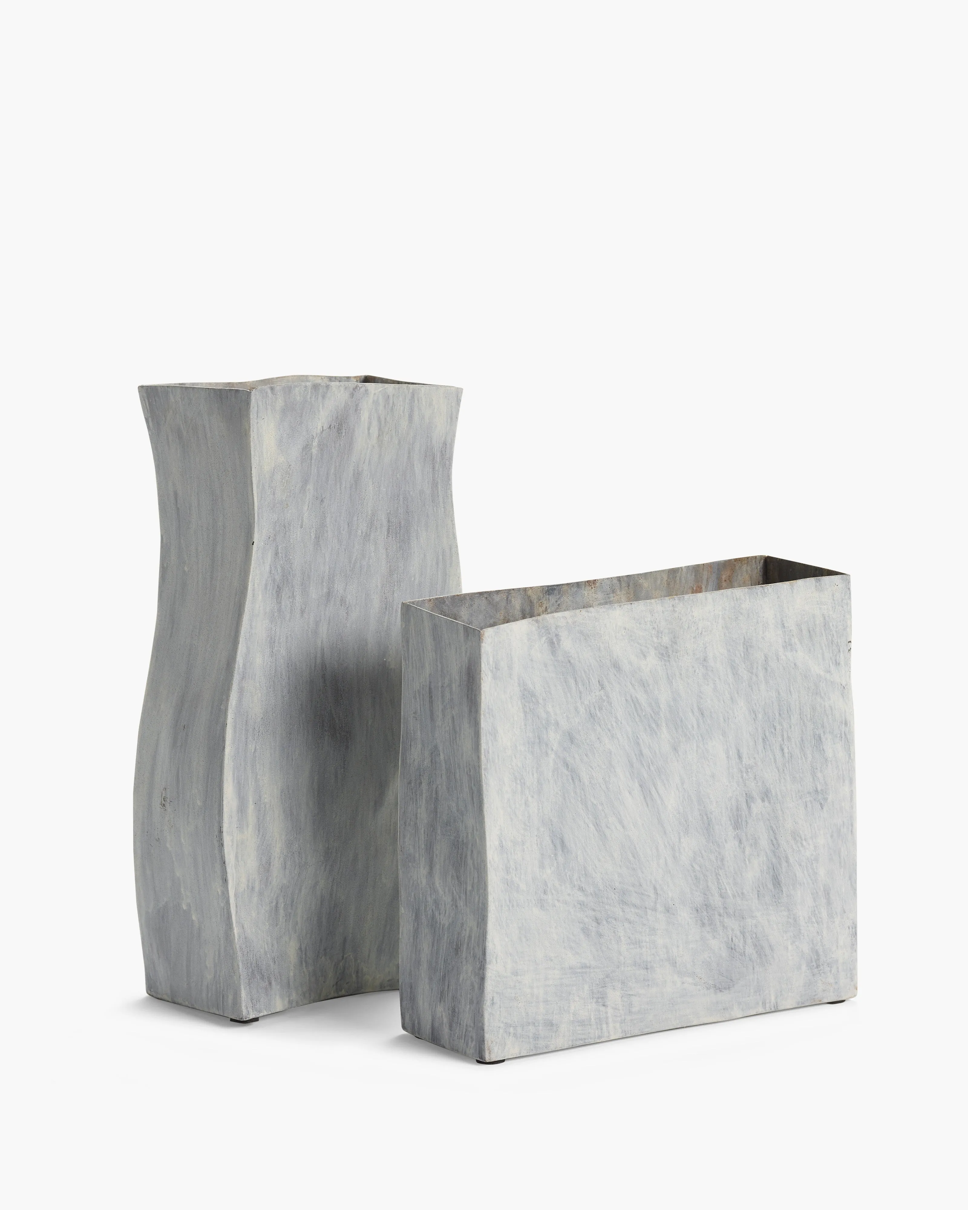 Vase Tide 03 white Metal Sculptures