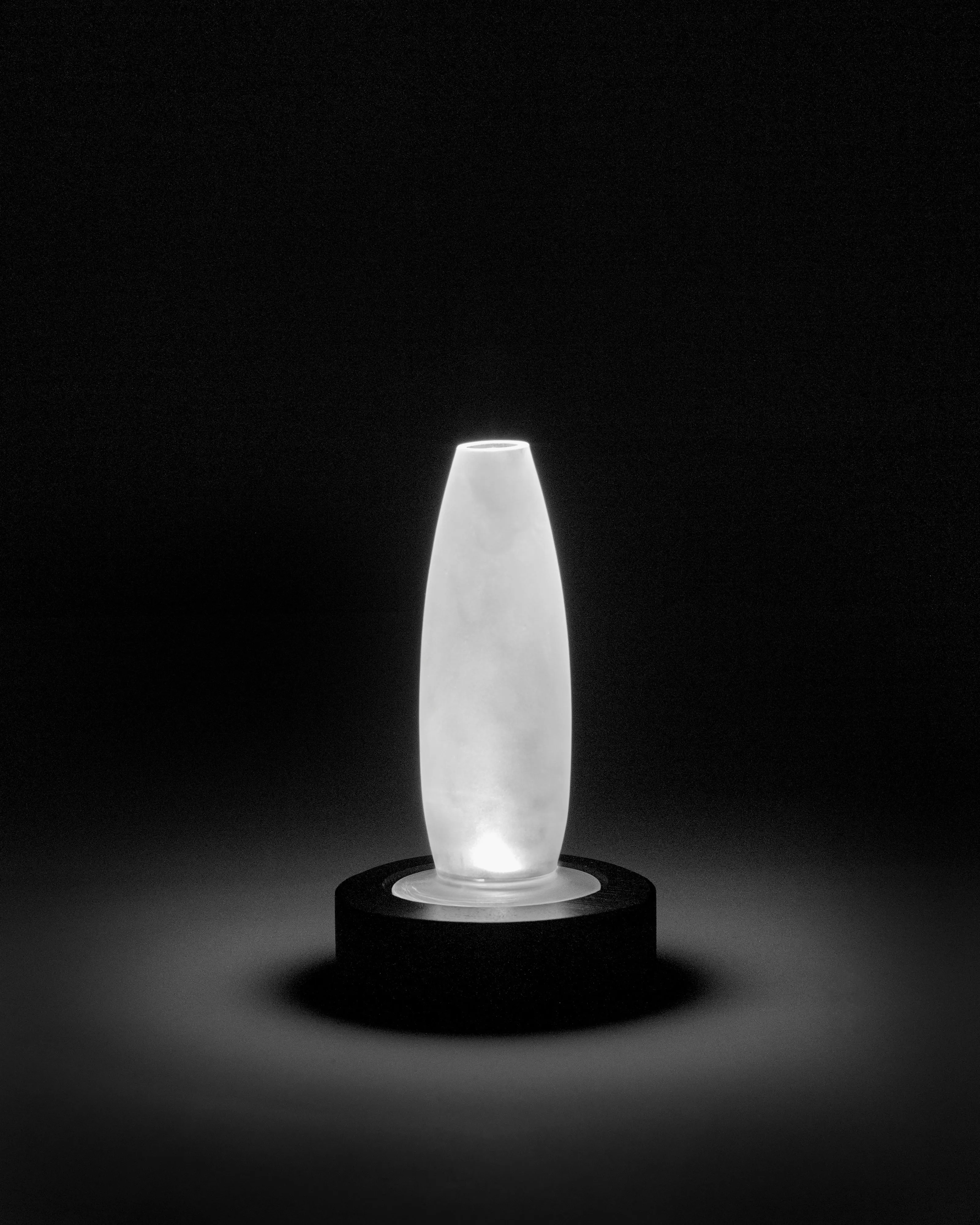 Vase/table lamp black white Lys 1