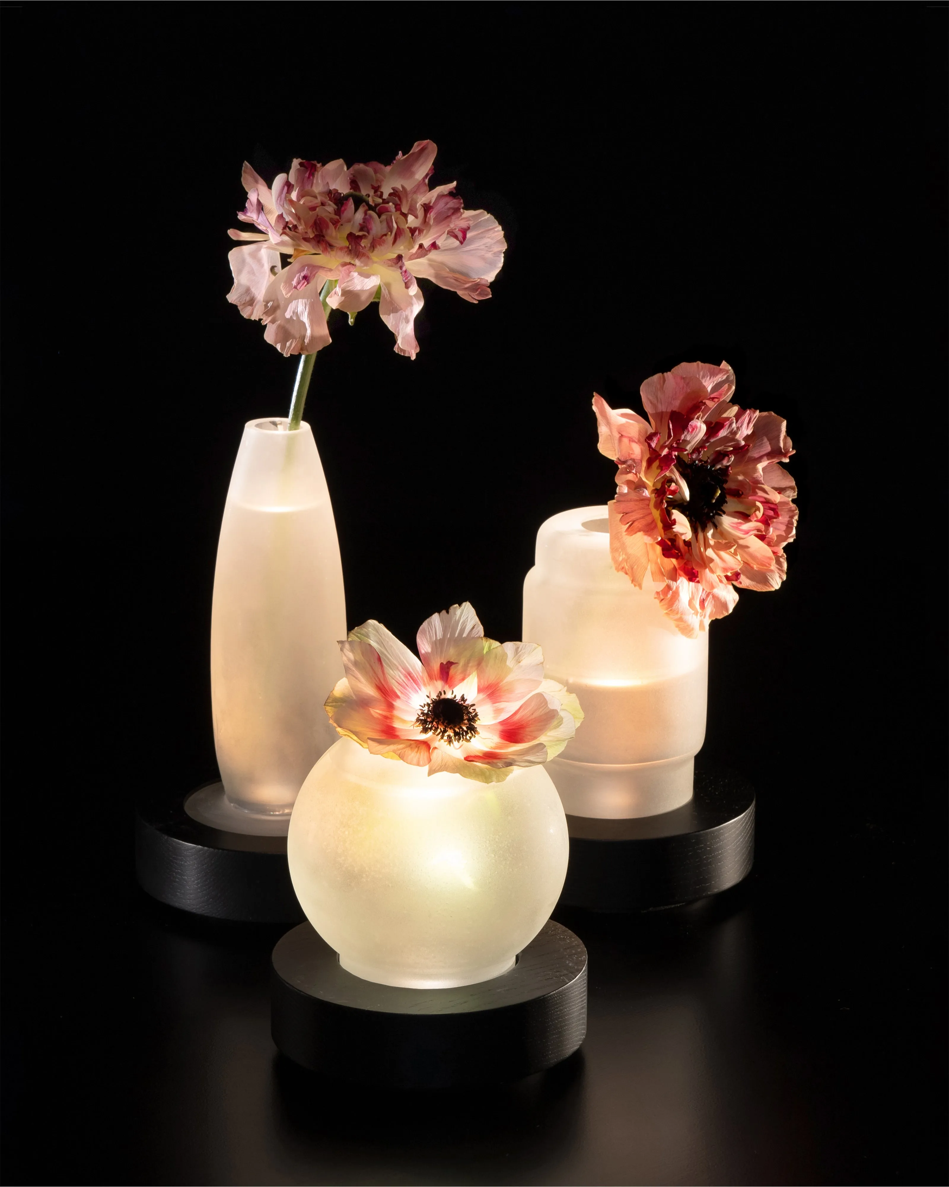 Vase/table lamp black white Lys 1