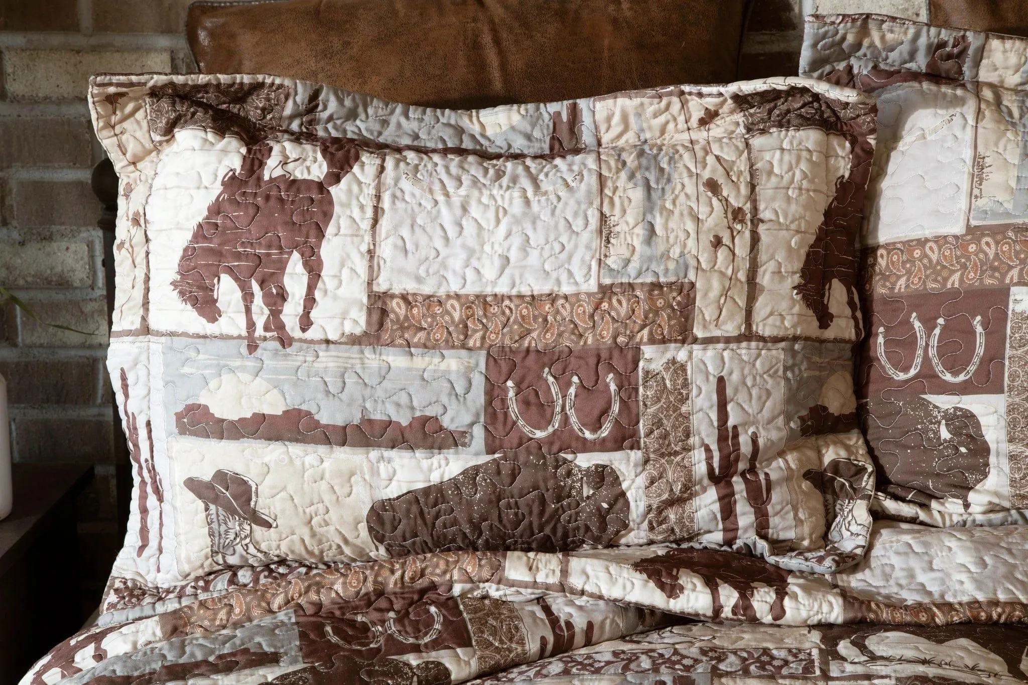 Vintage West Quilt Set