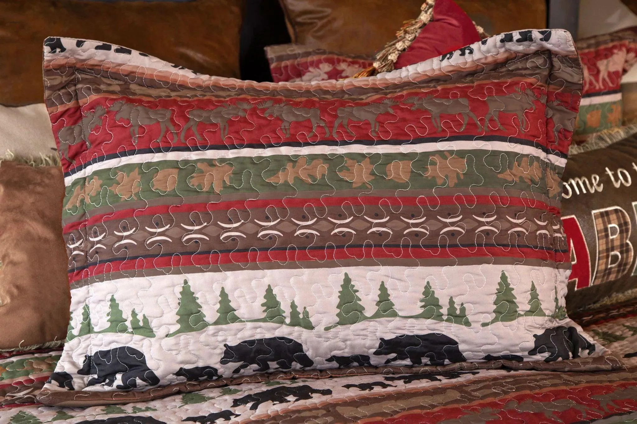Wandering Wildlife Lodge Bedding